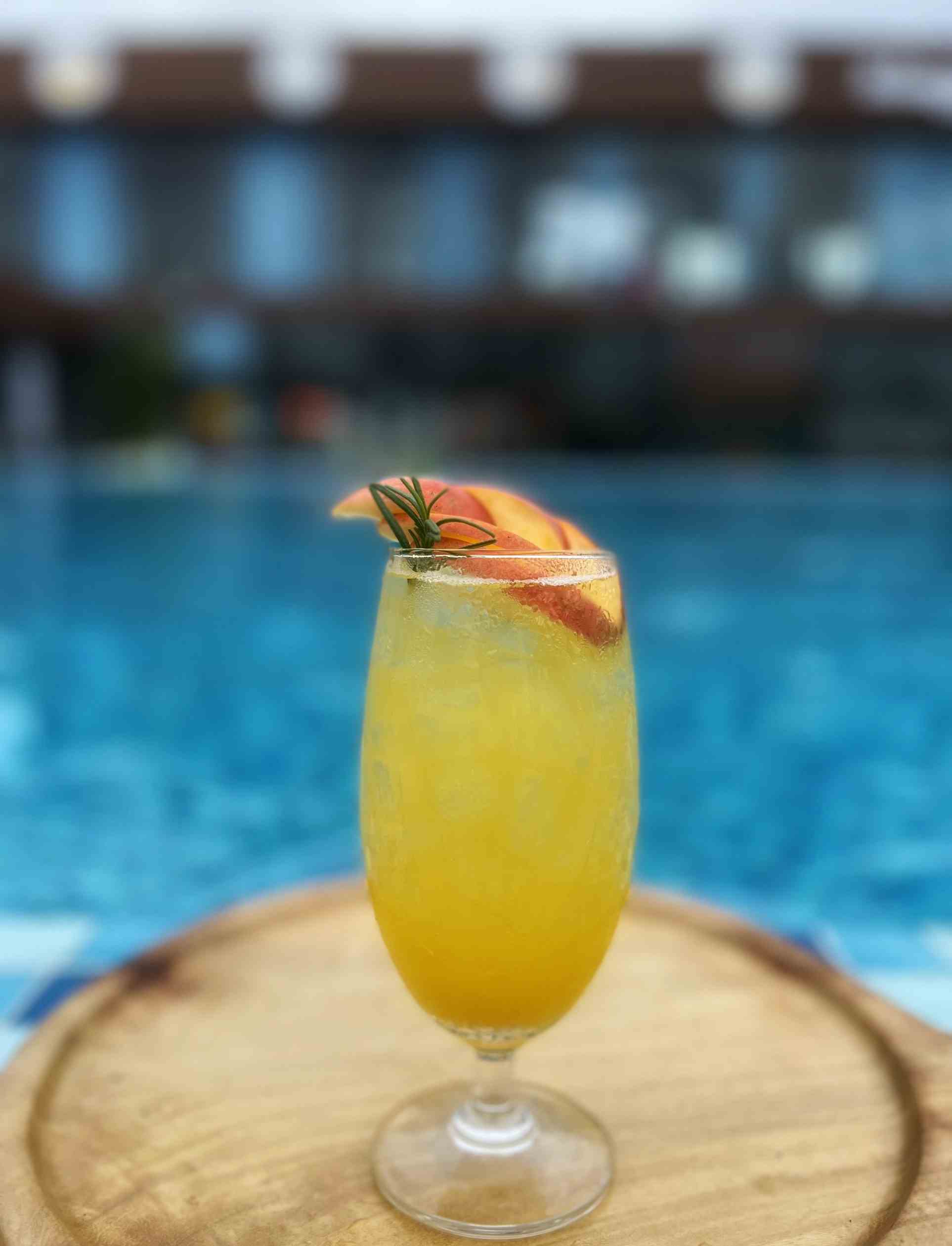 Nước ép Táo - Thơm